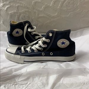 Blue high top converse